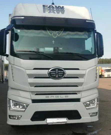 Седельный тягач FAW J6P